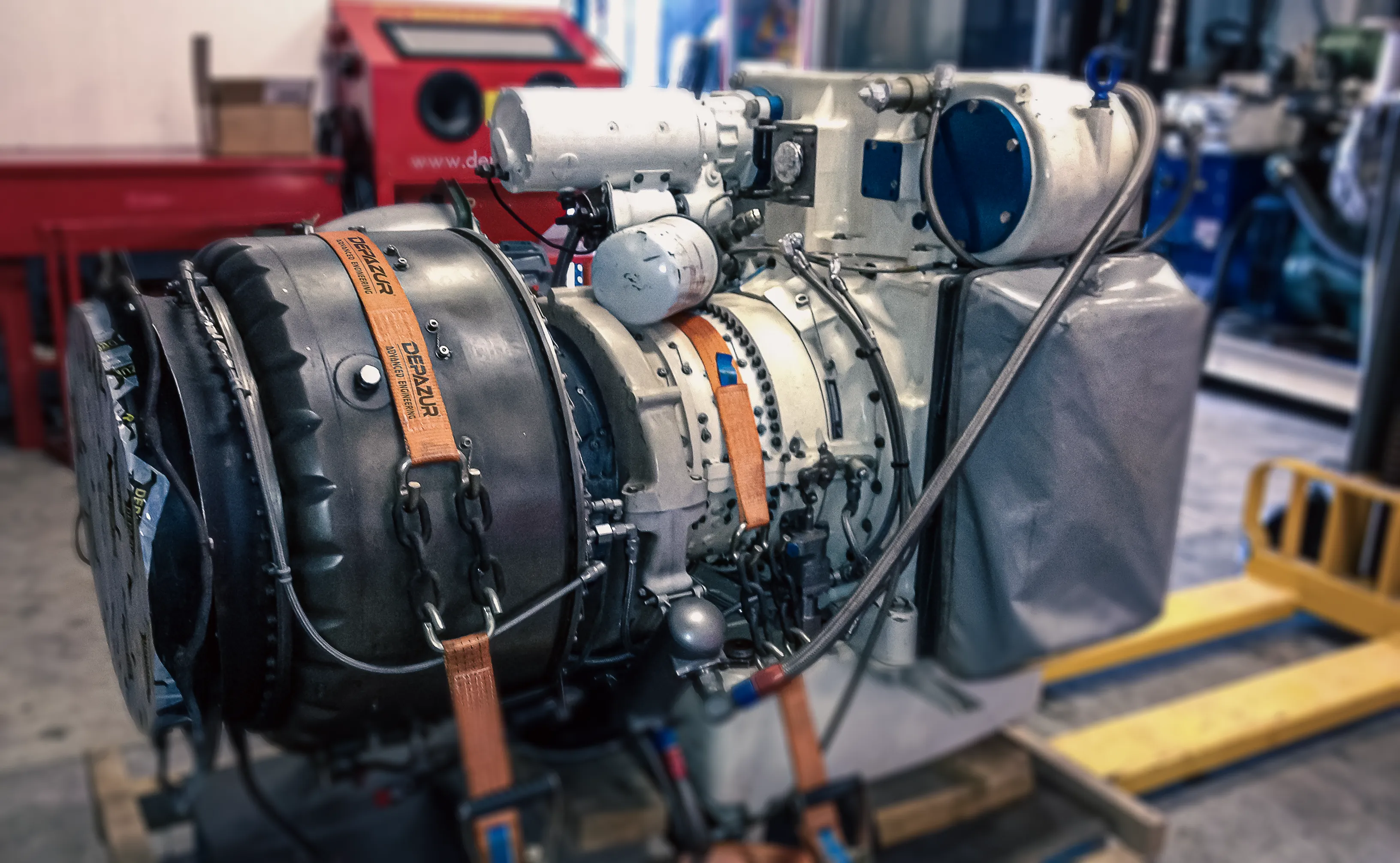 two Mtu engines